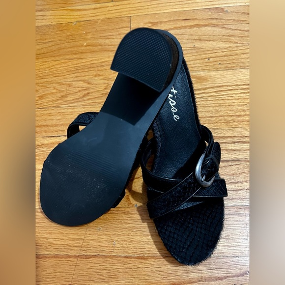 Matisse Heels - Picture 2 of 6